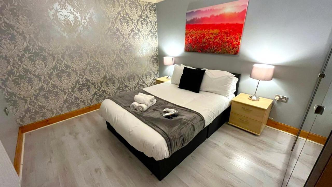 Elegant 2 Bedroom Chalet Edinburgh Eksteriør billede